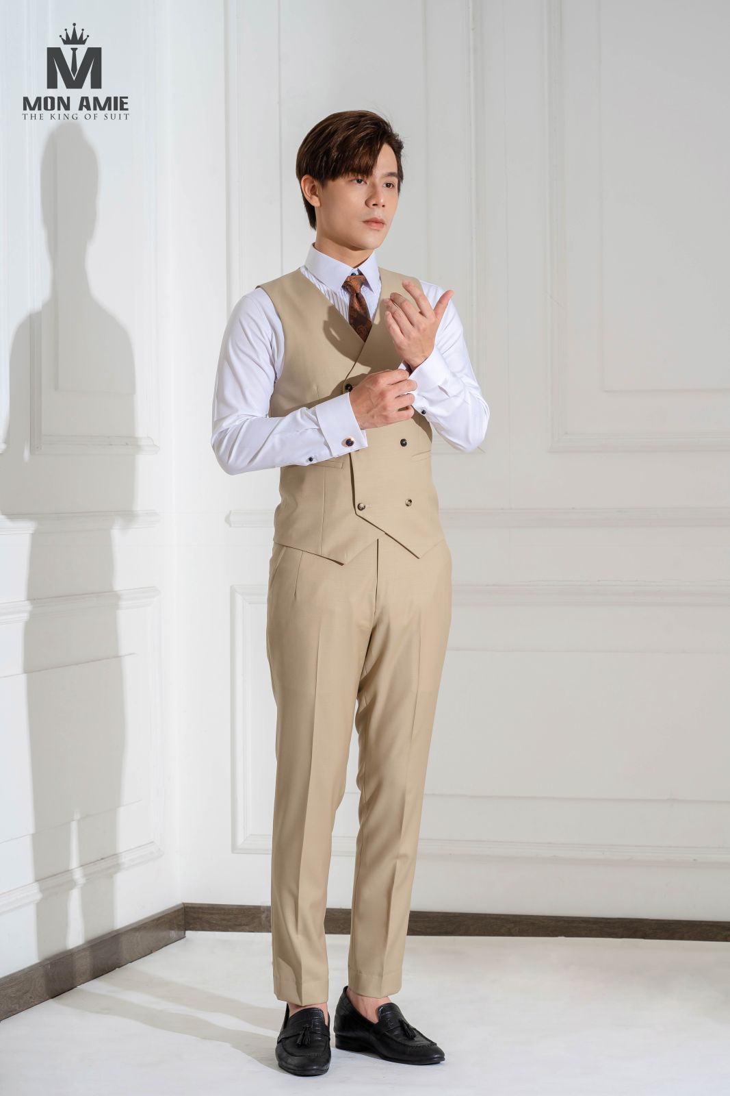 3 Pieces Beige Suit 